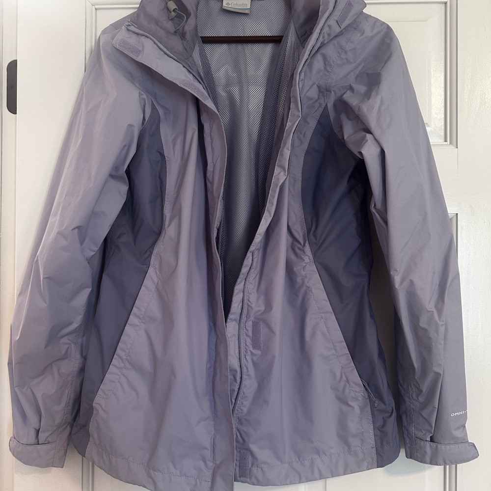 Columbia Women's Lavender Lightweight Rain Jacket